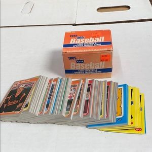COPY - 1985 Fleer update traded complete set